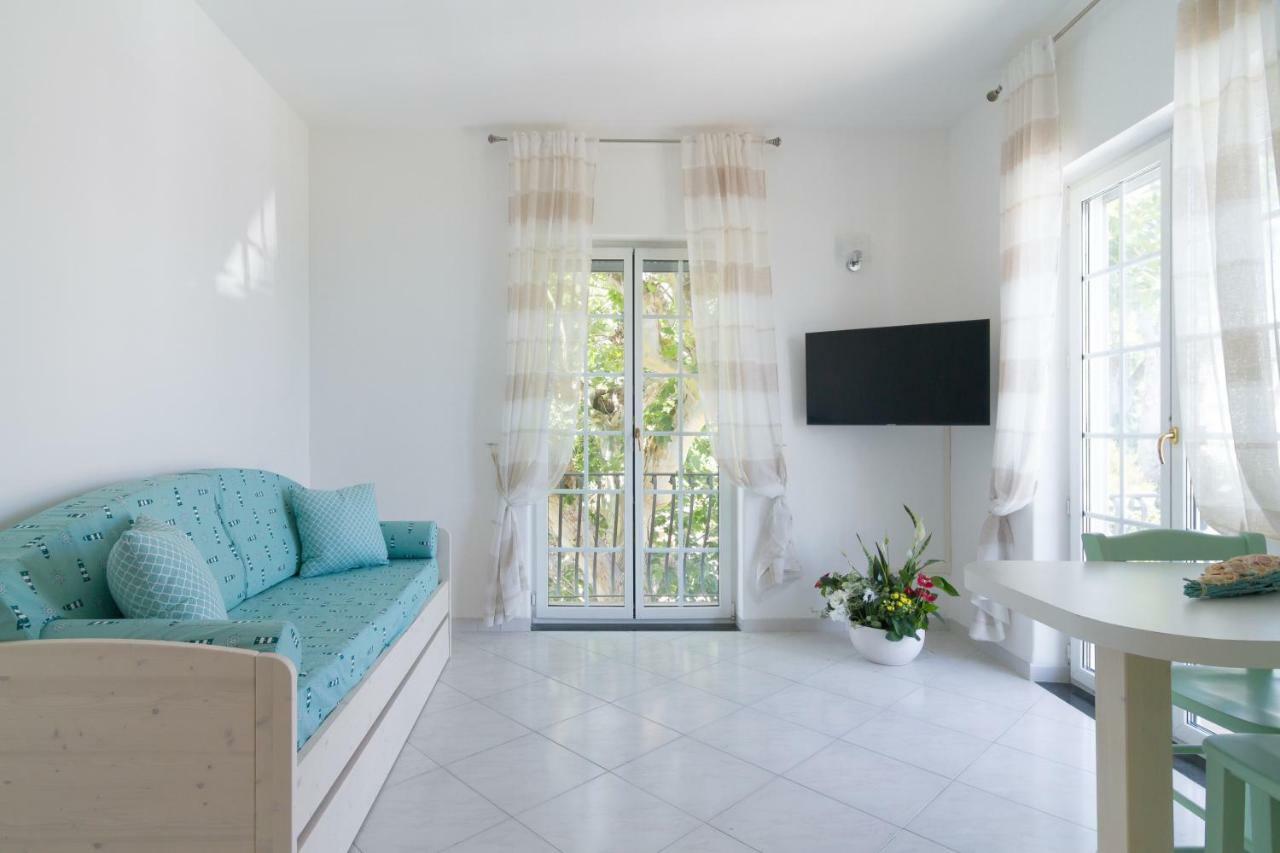 Aquamarine Relaxing Capri Suites Exterior foto